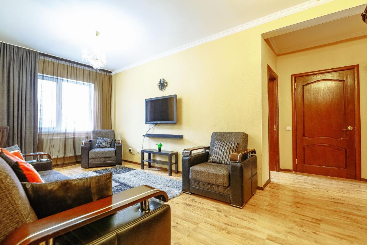 Two Bedroom Apartment On Syganak Street 64-1 Astana Bagian luar foto